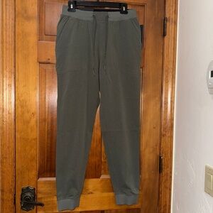 Lululemon WovenAir ABC Jogger - small